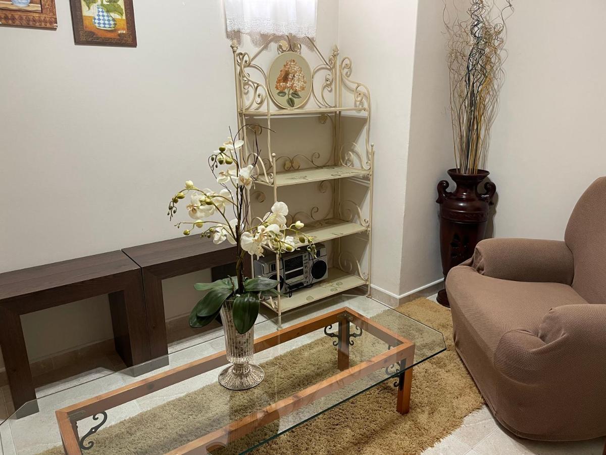 Апартаменты Piso En Эль-Грове Экстерьер фото